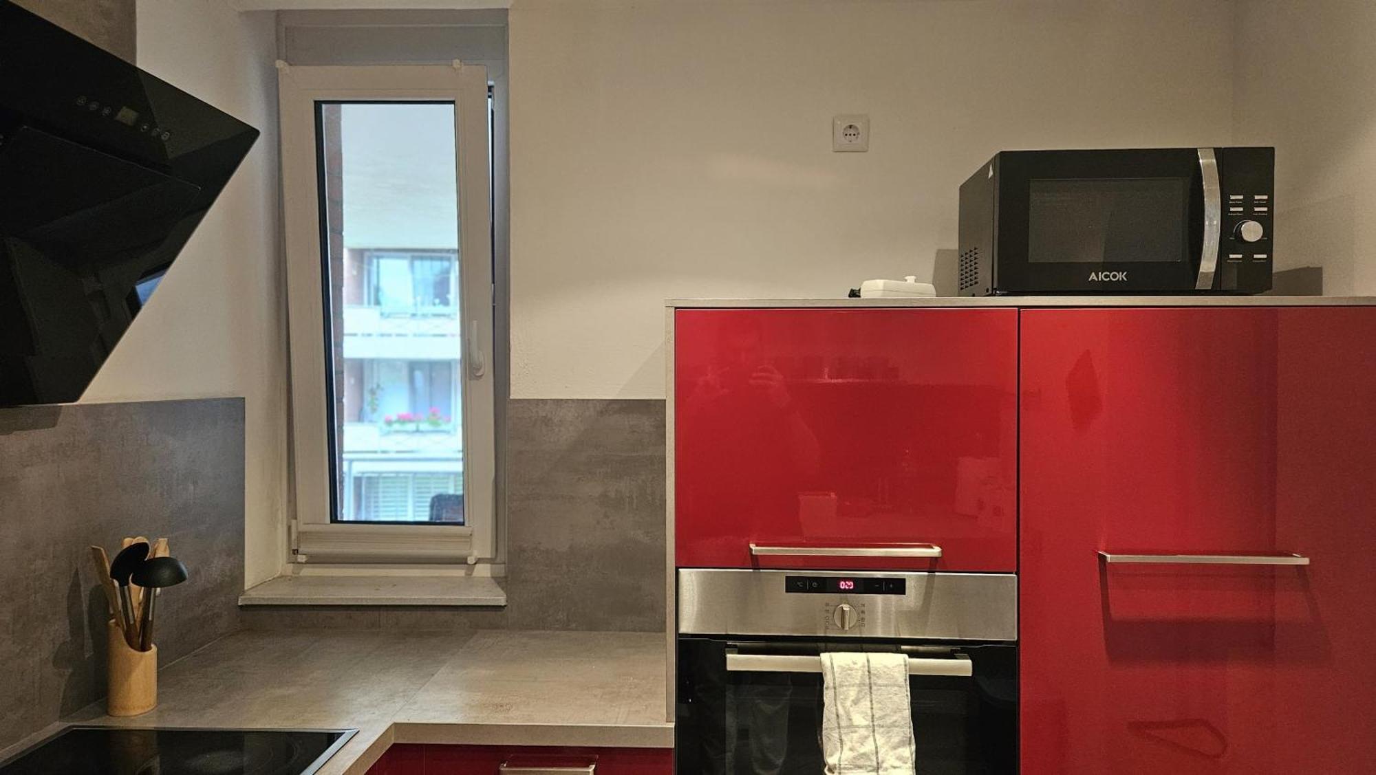 80 M2 Moderne Und Zentrale Wohnung In Hannover Mit Eigenem Parkplatz Bagian luar foto