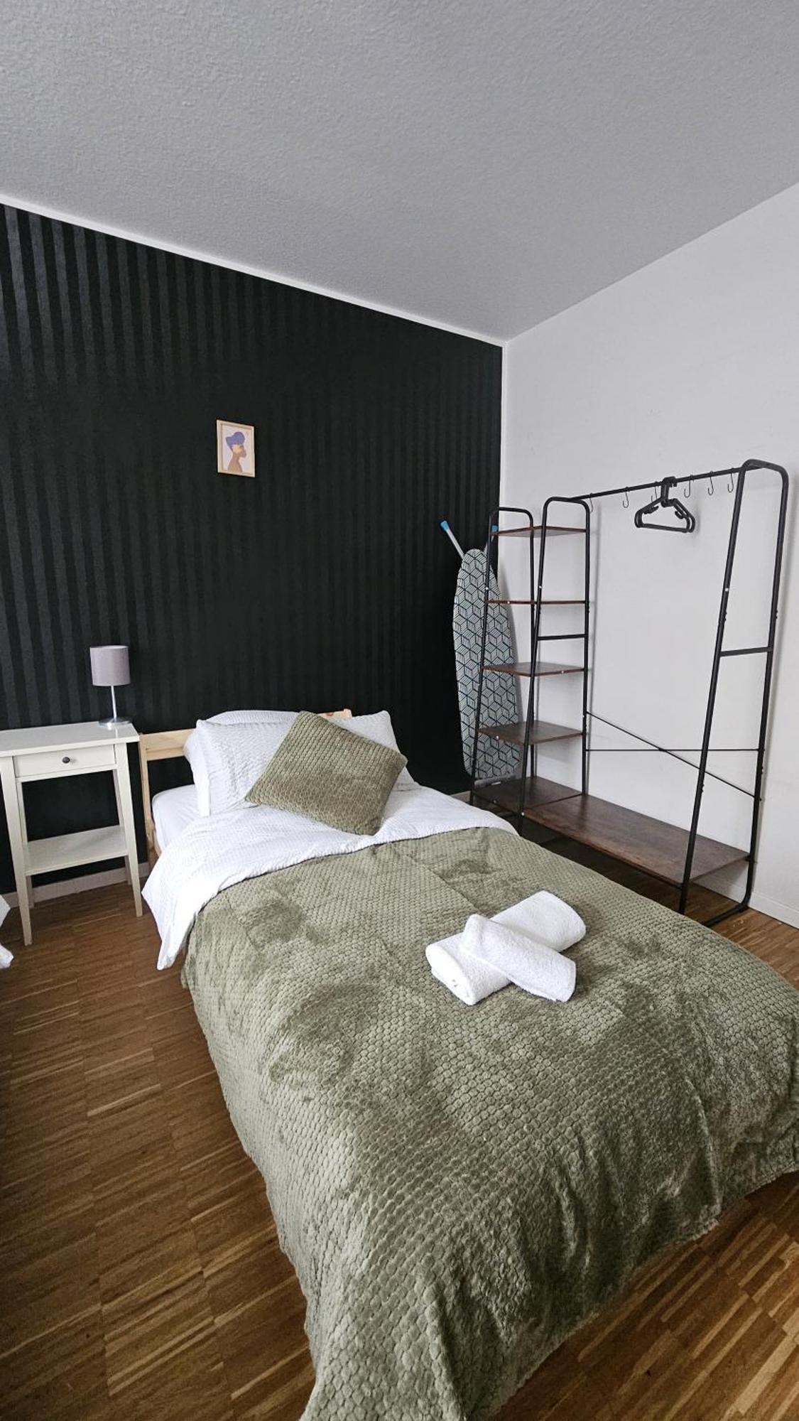 80 M2 Moderne Und Zentrale Wohnung In Hannover Mit Eigenem Parkplatz Bagian luar foto