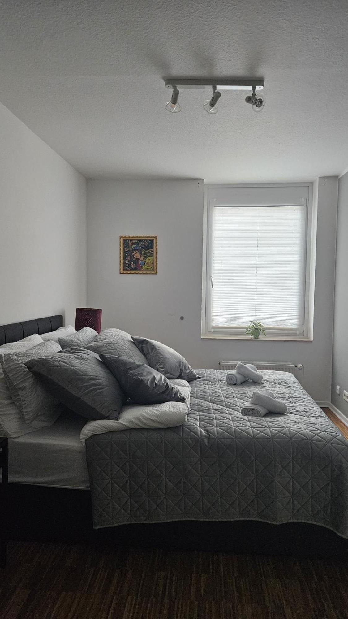 80 M2 Moderne Und Zentrale Wohnung In Hannover Mit Eigenem Parkplatz Bagian luar foto